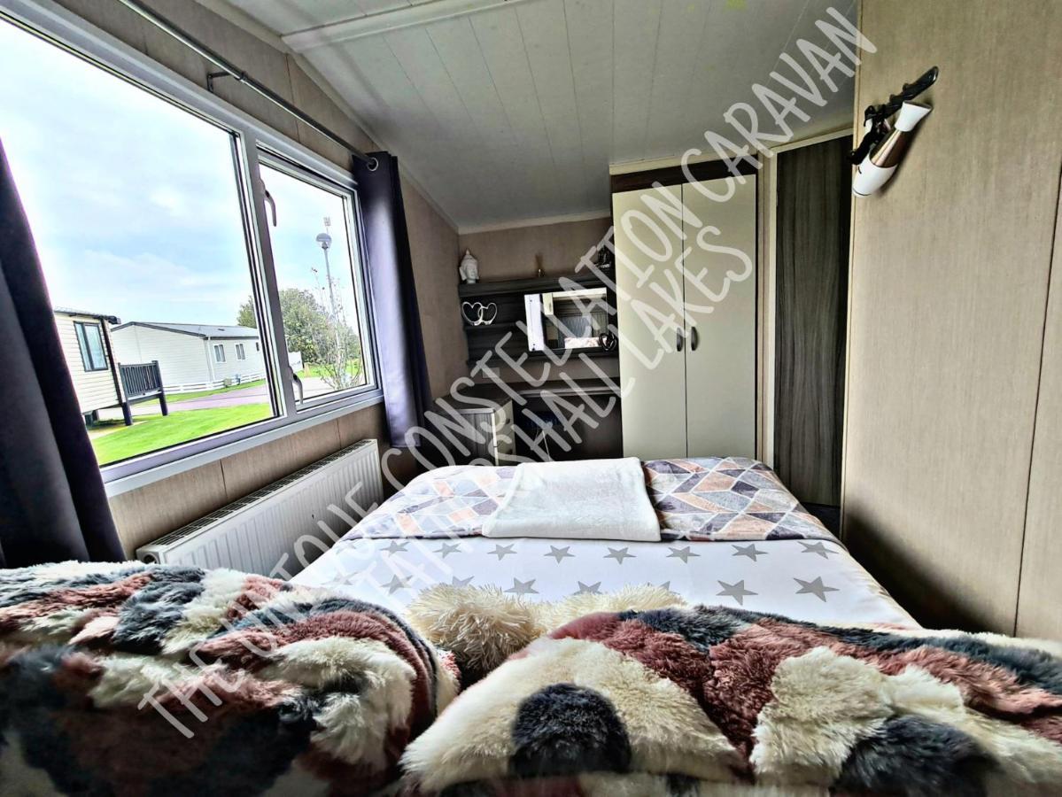 Tattershall Luxury Hot Tub Caravan Exterior photo