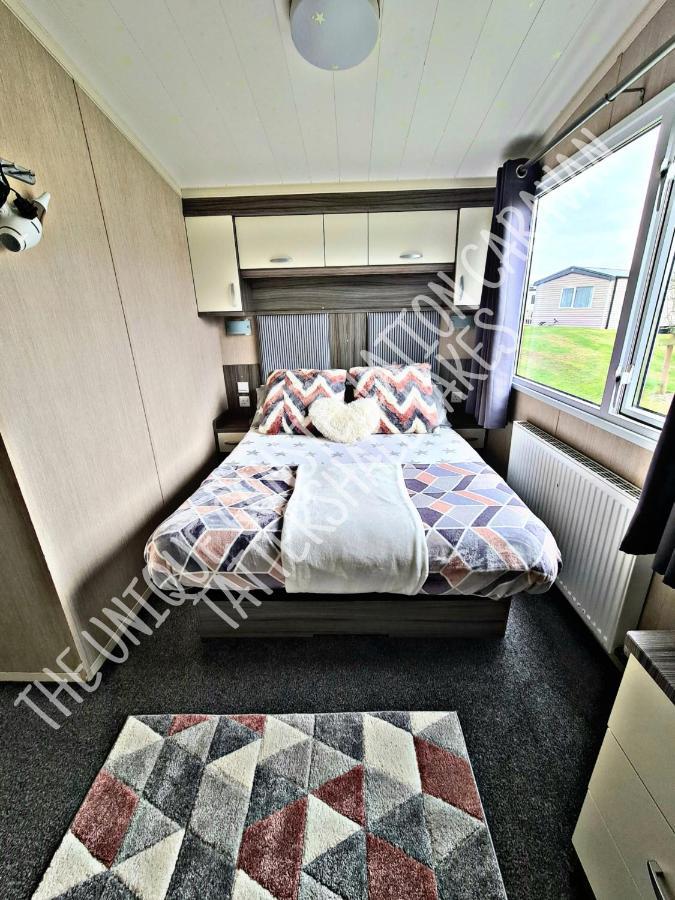 Tattershall Luxury Hot Tub Caravan Exterior photo