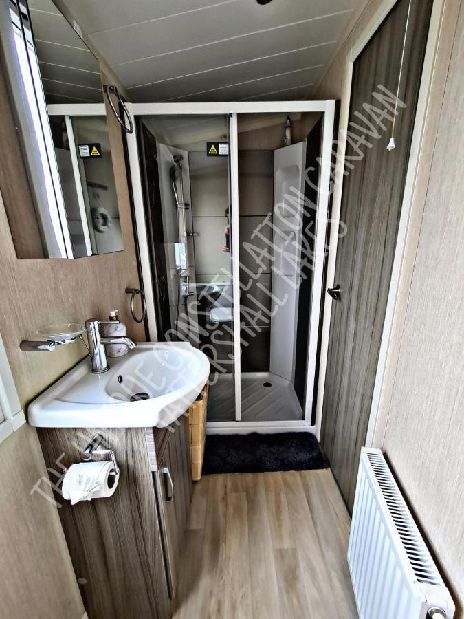 Tattershall Luxury Hot Tub Caravan Exterior photo