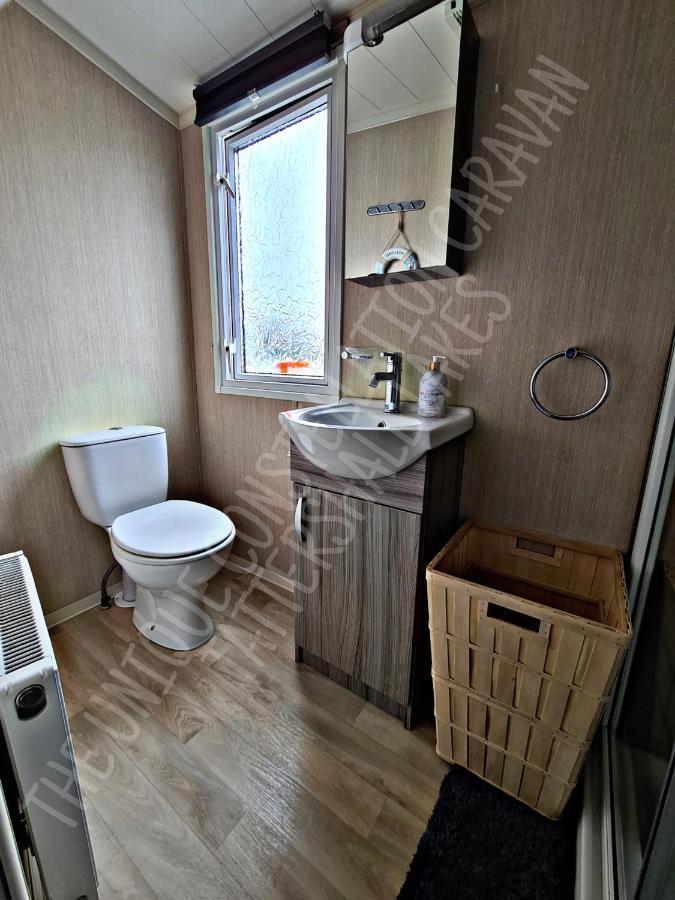 Tattershall Luxury Hot Tub Caravan Exterior photo